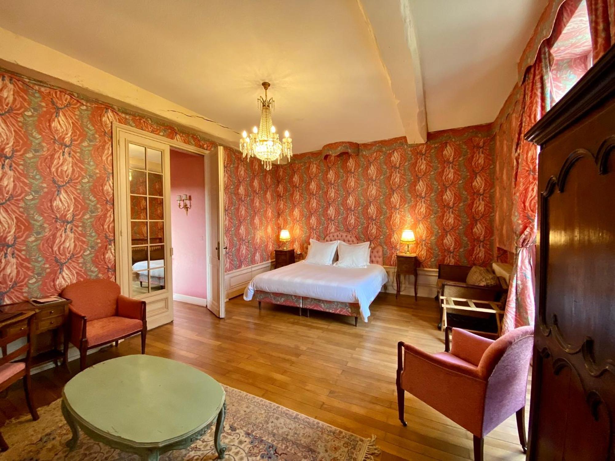 Le Chatenet 1689 Брантом Екстер'єр фото